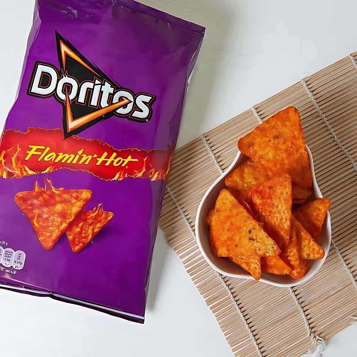 Doritos Flamin Hot 160 g - Fast Candy